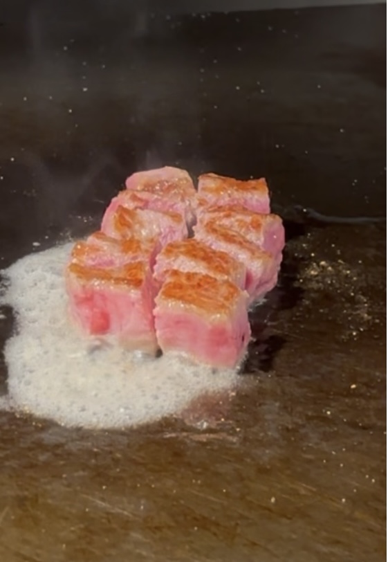 3. 本格的な鉄板焼き体験